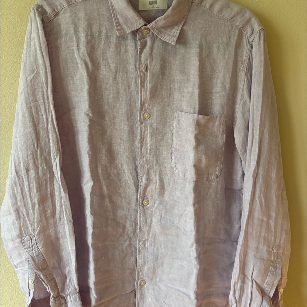 Uniqlo 100% Linen Button-Up Shirt – Men’s Medium – Light Lavender